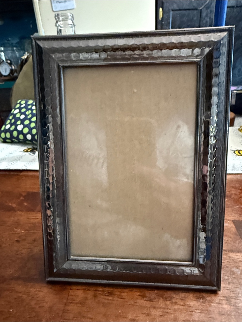 Metal Hammered Picture Frame in Silver